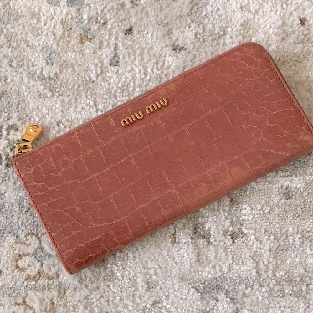 MIU MIU Croc-Embossed Leather Wallet with Gold Accent